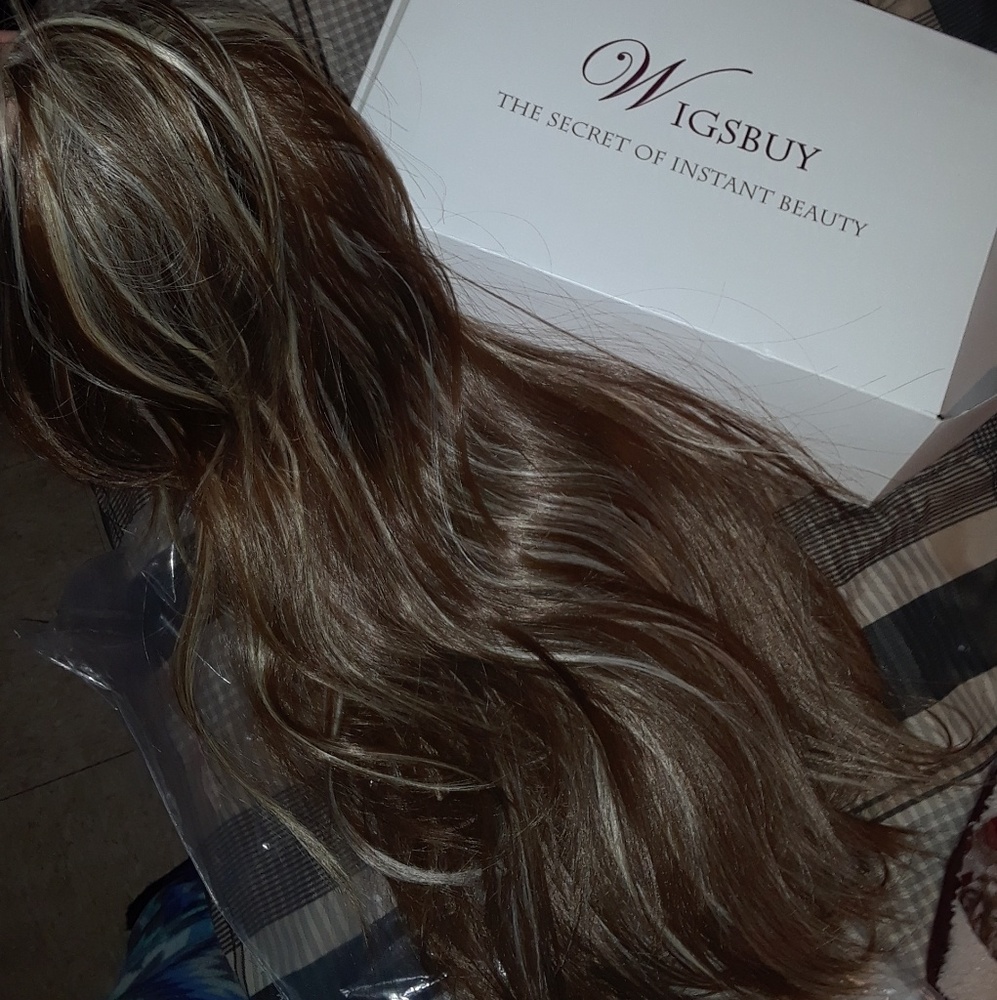 Lace Front wig .